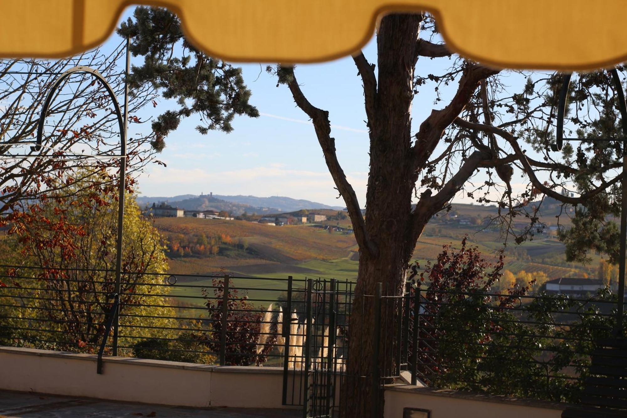 Locanda Del Boscogrande Montegrosso dʼAsti Extérieur photo