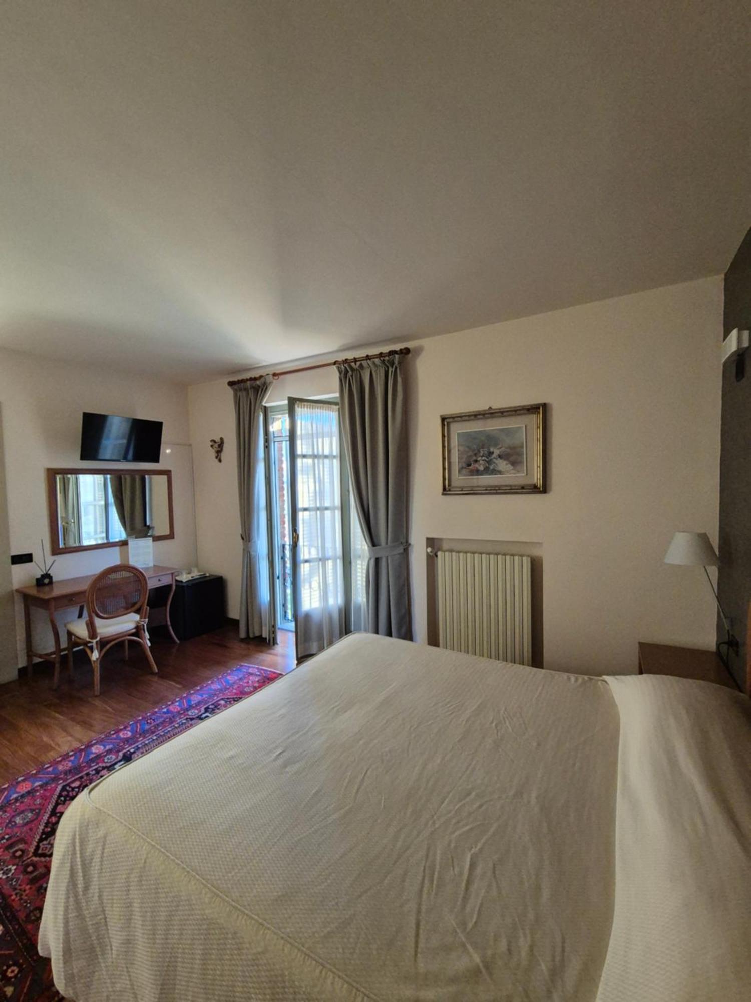 Locanda Del Boscogrande Montegrosso dʼAsti Extérieur photo