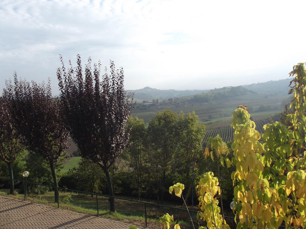 Locanda Del Boscogrande Montegrosso dʼAsti Extérieur photo